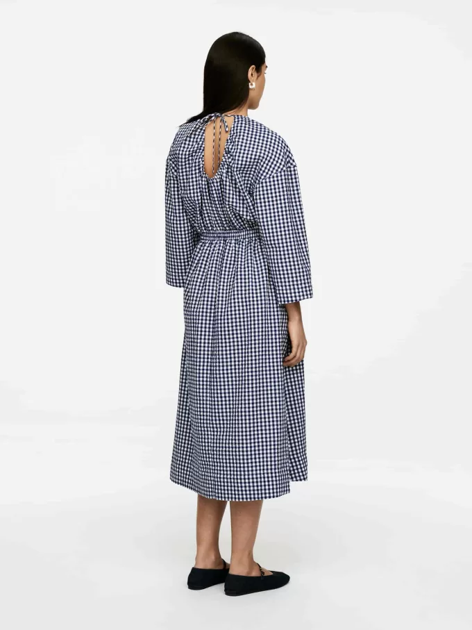 Vestido de sirsaca Vestido de sirsaca