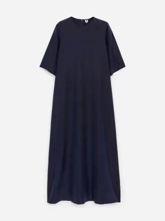 Vestido estilo camiseta de seda