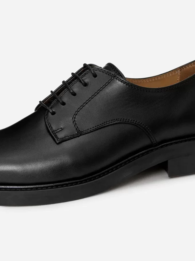 Zapatos derby de cuero